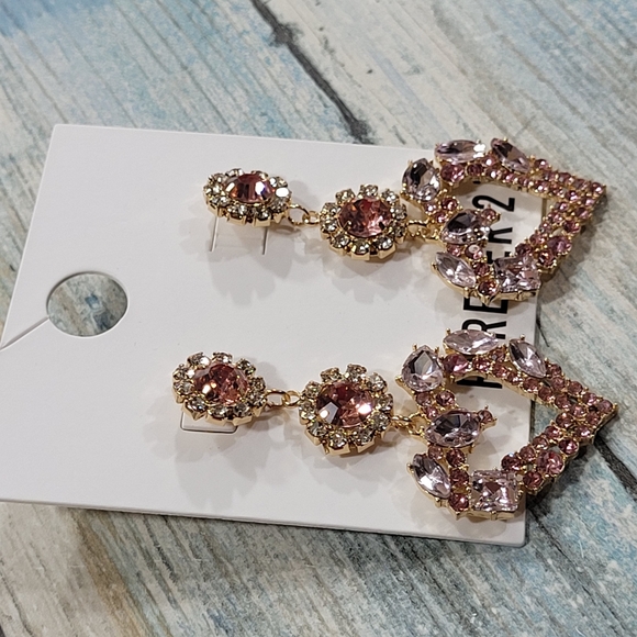 Forever 21 Pink and Gold Floral Drop Earrings - Picture 4 of 6